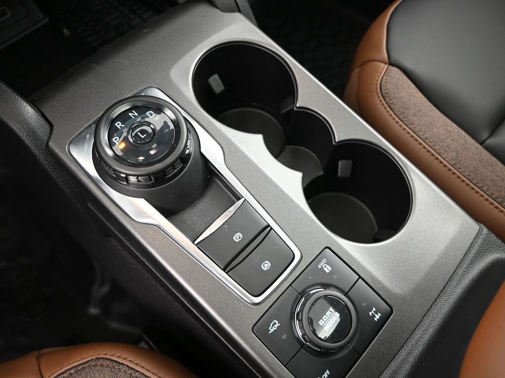 New 2025 Ford Bronco Sport Outer Banks w/ Sasquatch Outer Banks Package image 21