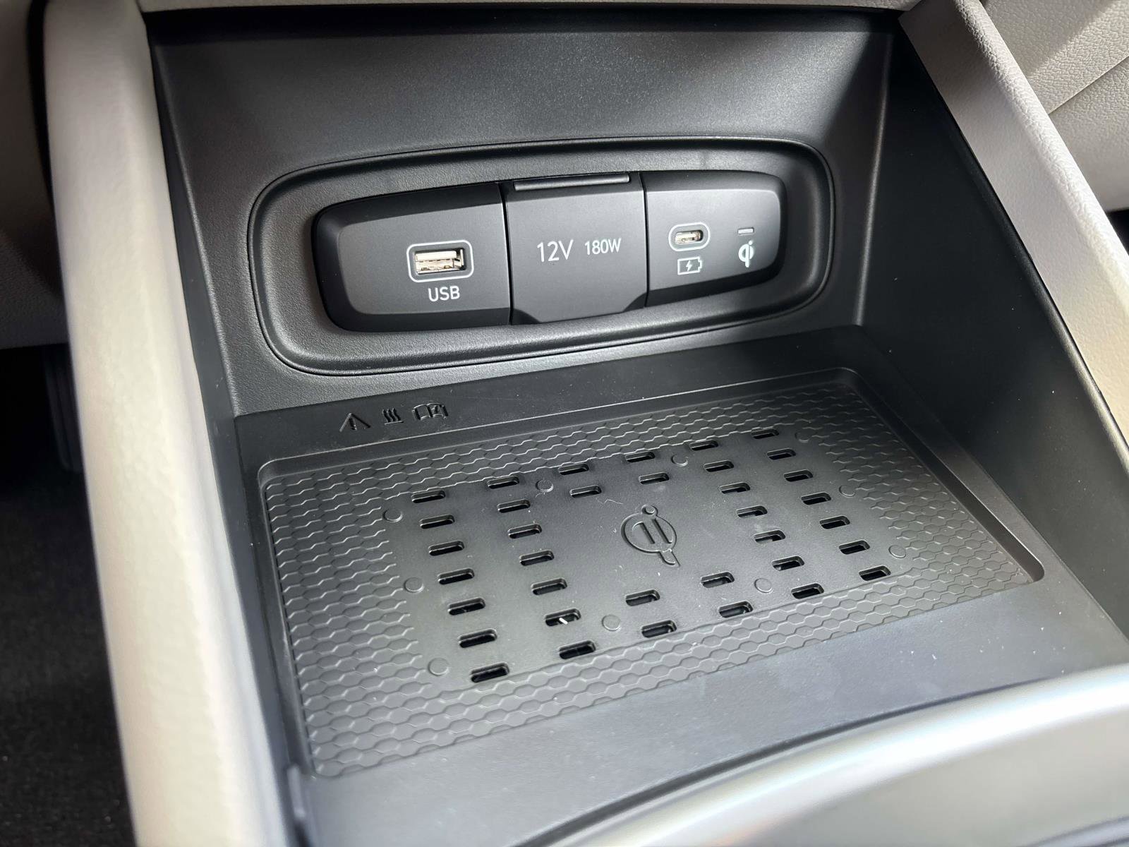 New 2026 Hyundai Venue SEL image 12