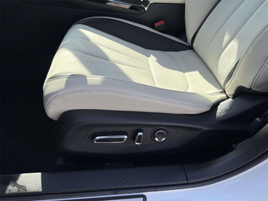 Certified 2025 Acura Integra A-Spec image 12