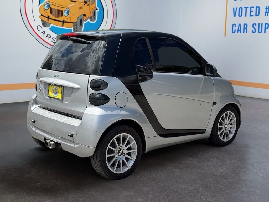 Used 2012 smart fortwo pure RWD image 6