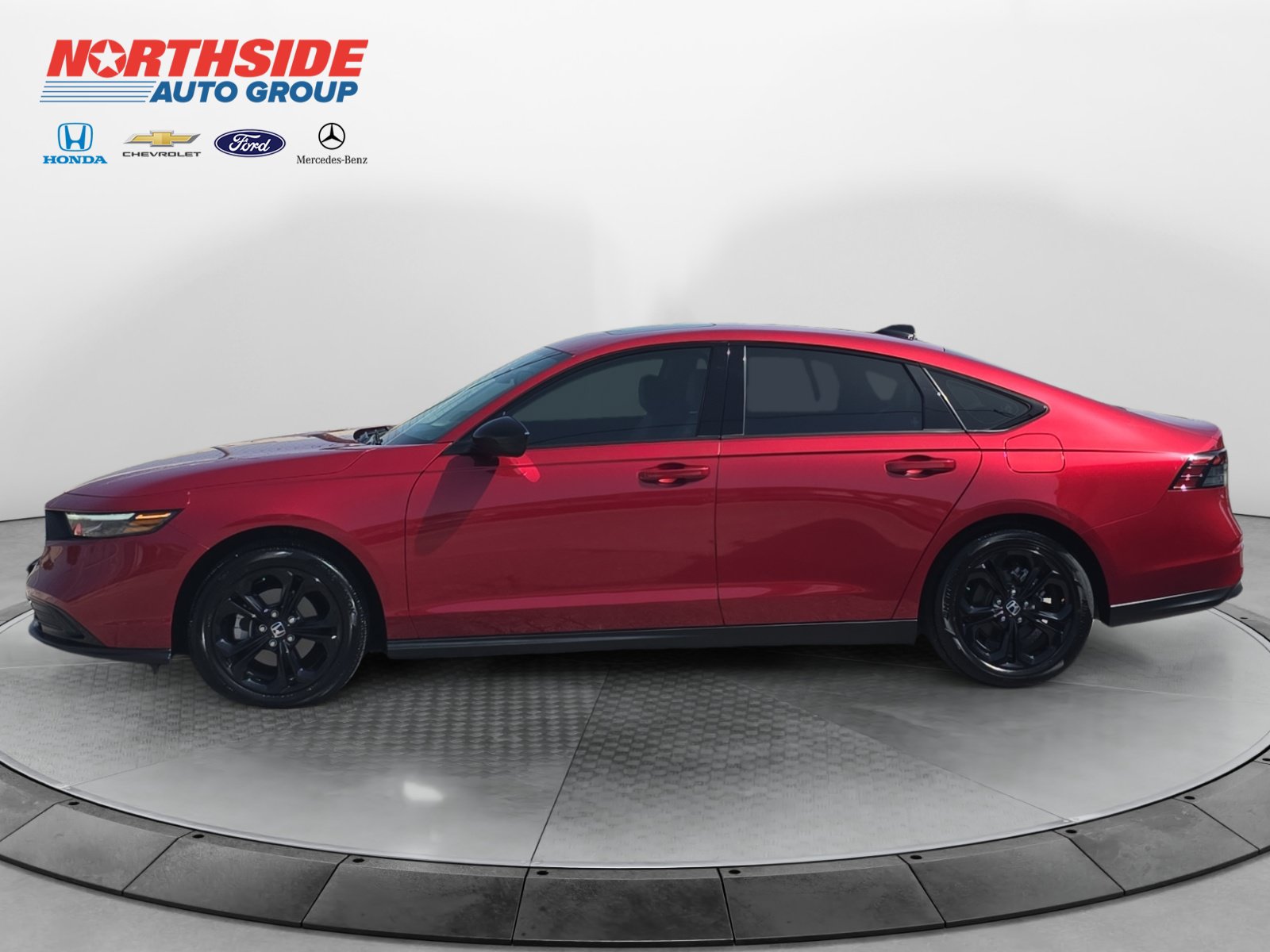 Used 2025 Honda Accord SE image 4