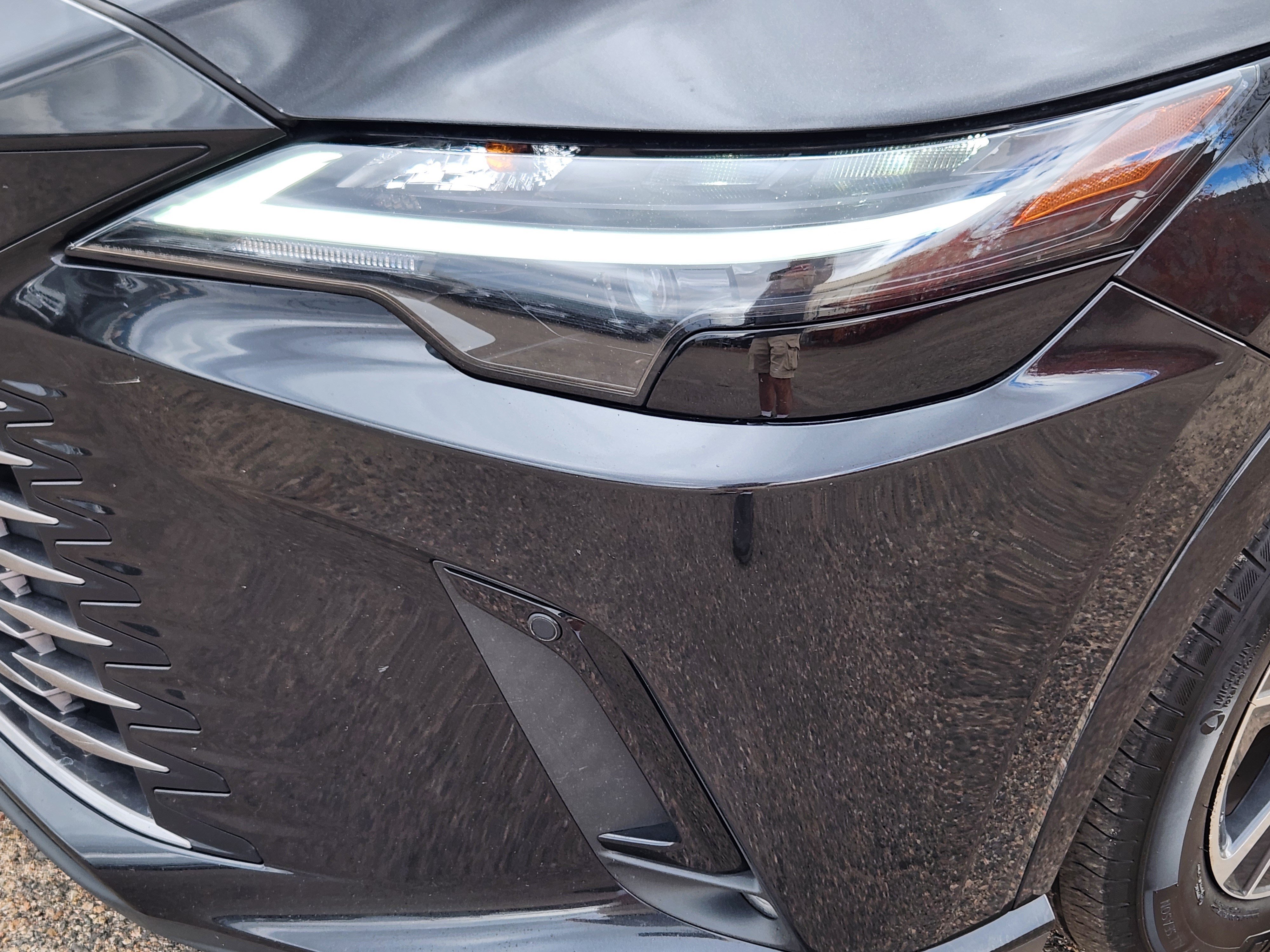 Used 2023 Lexus RX 350 Premium w/ Accessory Package (Z1) AWD/4WD image 5