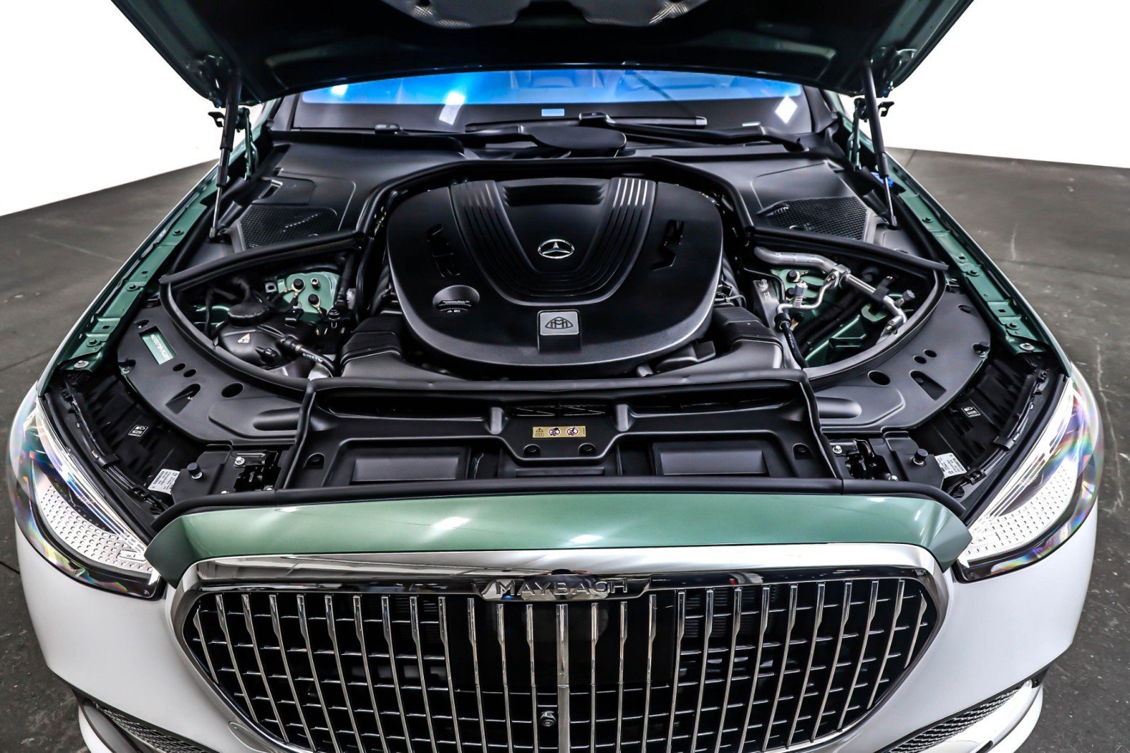 Used 2026 Mercedes-Benz Maybach S 680 4MATIC image 13