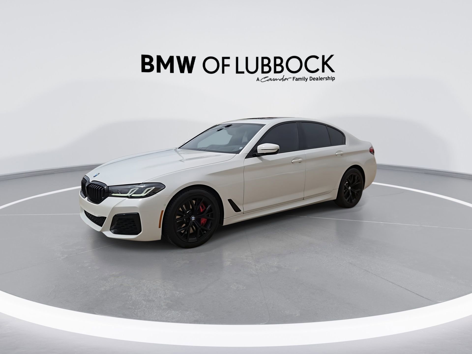Certified 2022 BMW 540i xDrive w/ Executive Package AWD/4WD image 4