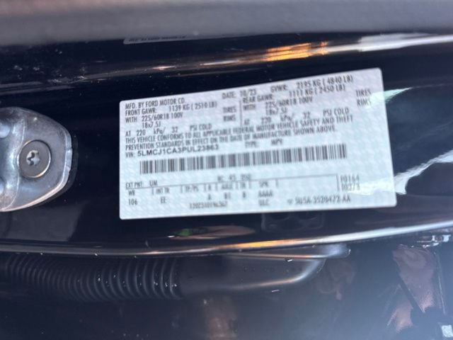 Certified 2023 Lincoln Corsair FWD image 33