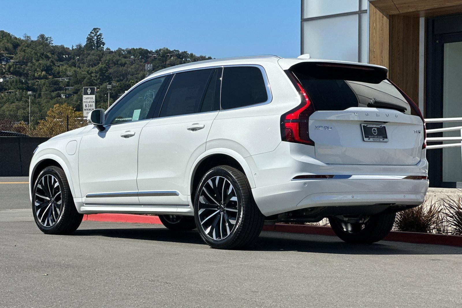 New 2027 Volvo XC90 T8 Ultra AWD/4WD image 6
