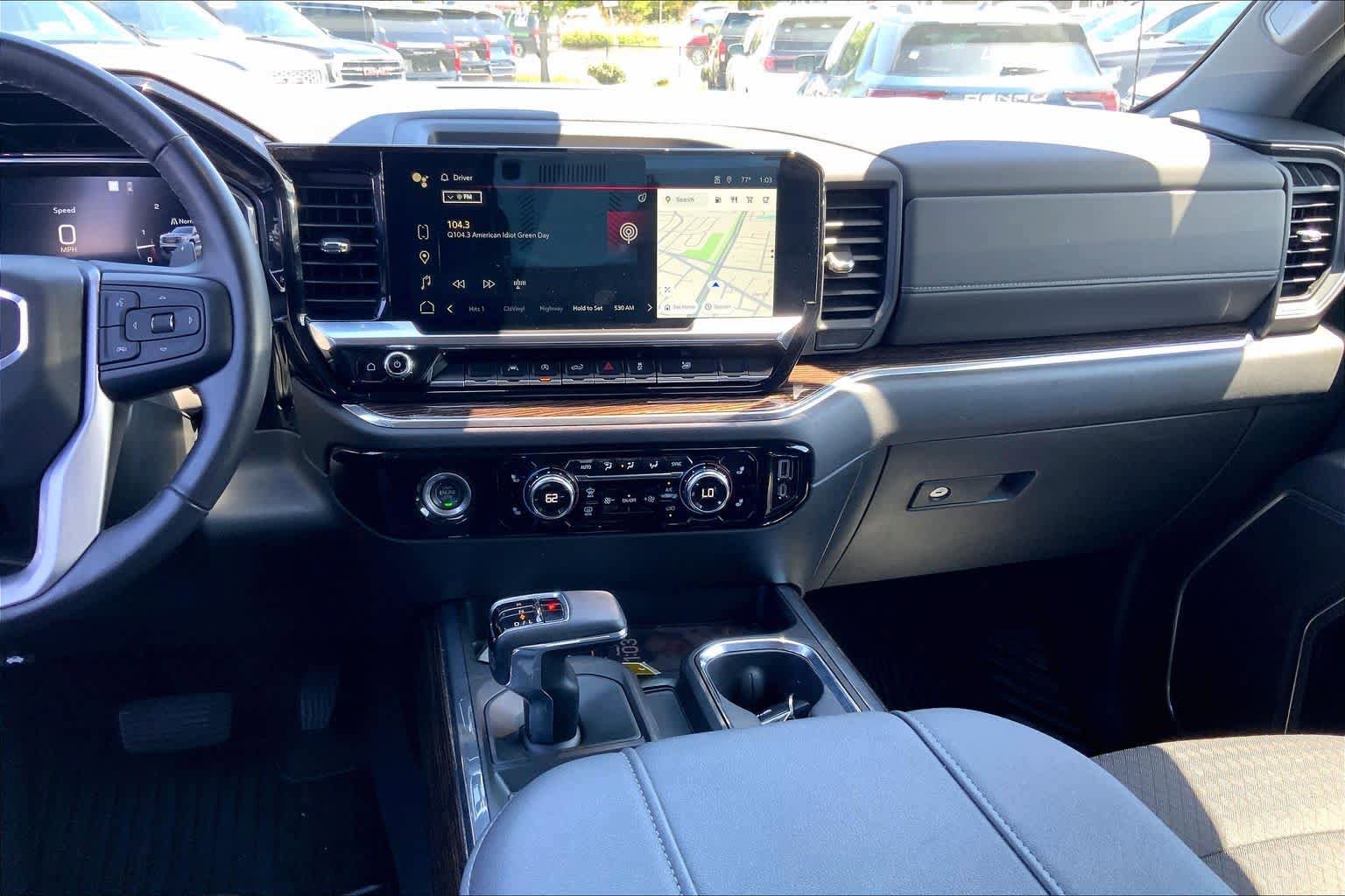 Used 2023 GMC Sierra 1500 Elevation AWD/4WD image 7