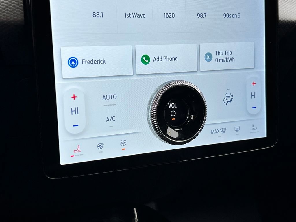 Used 2021 Ford Mustang Mach-E Select w/ Comfort/Appearance Package image 36