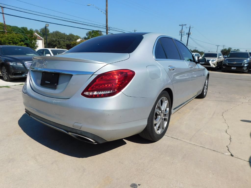 Used 2015 Mercedes-Benz C 300 Sedan image 7
