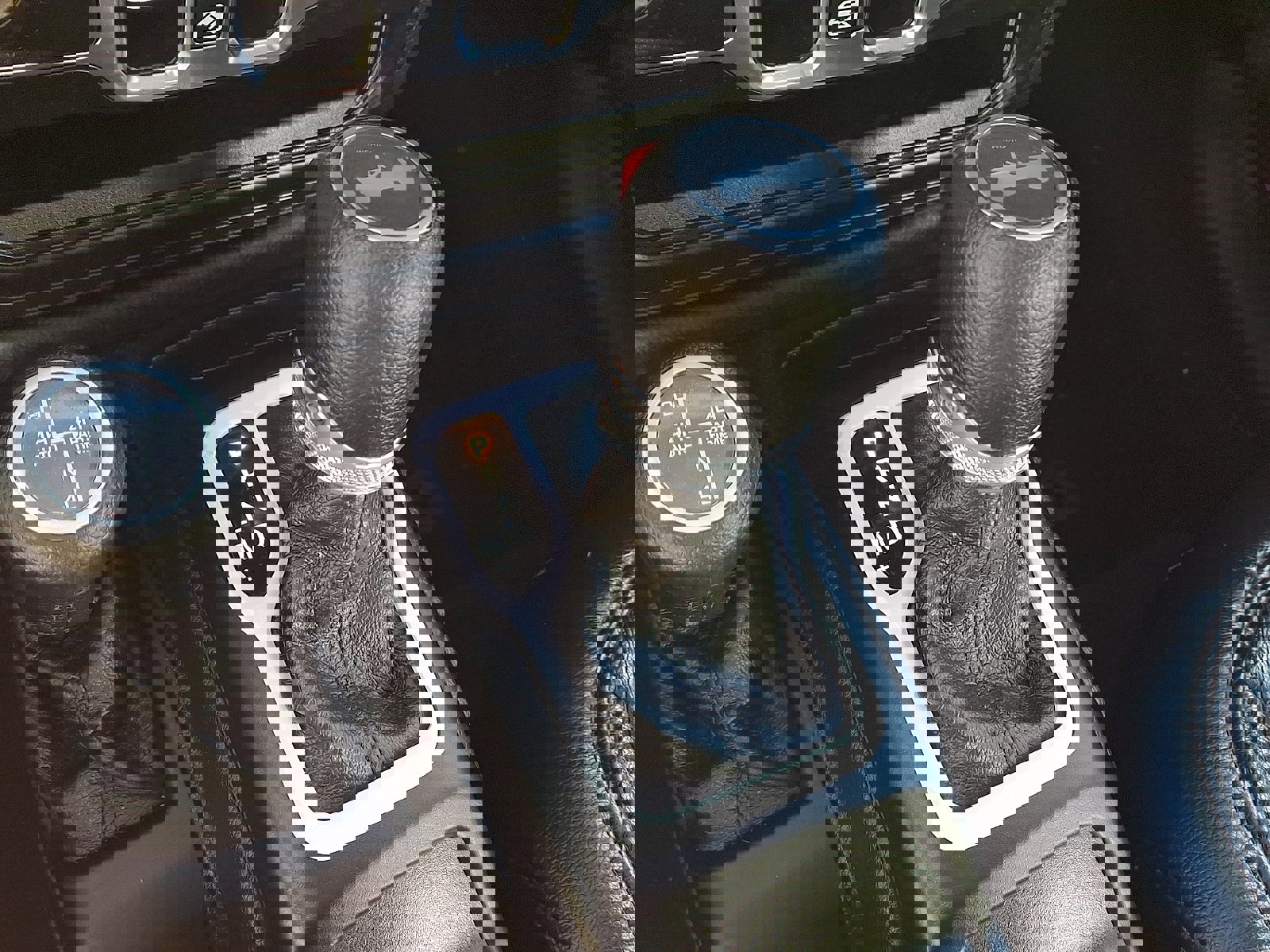 Used 2021 Jeep Wrangler Islander image 14