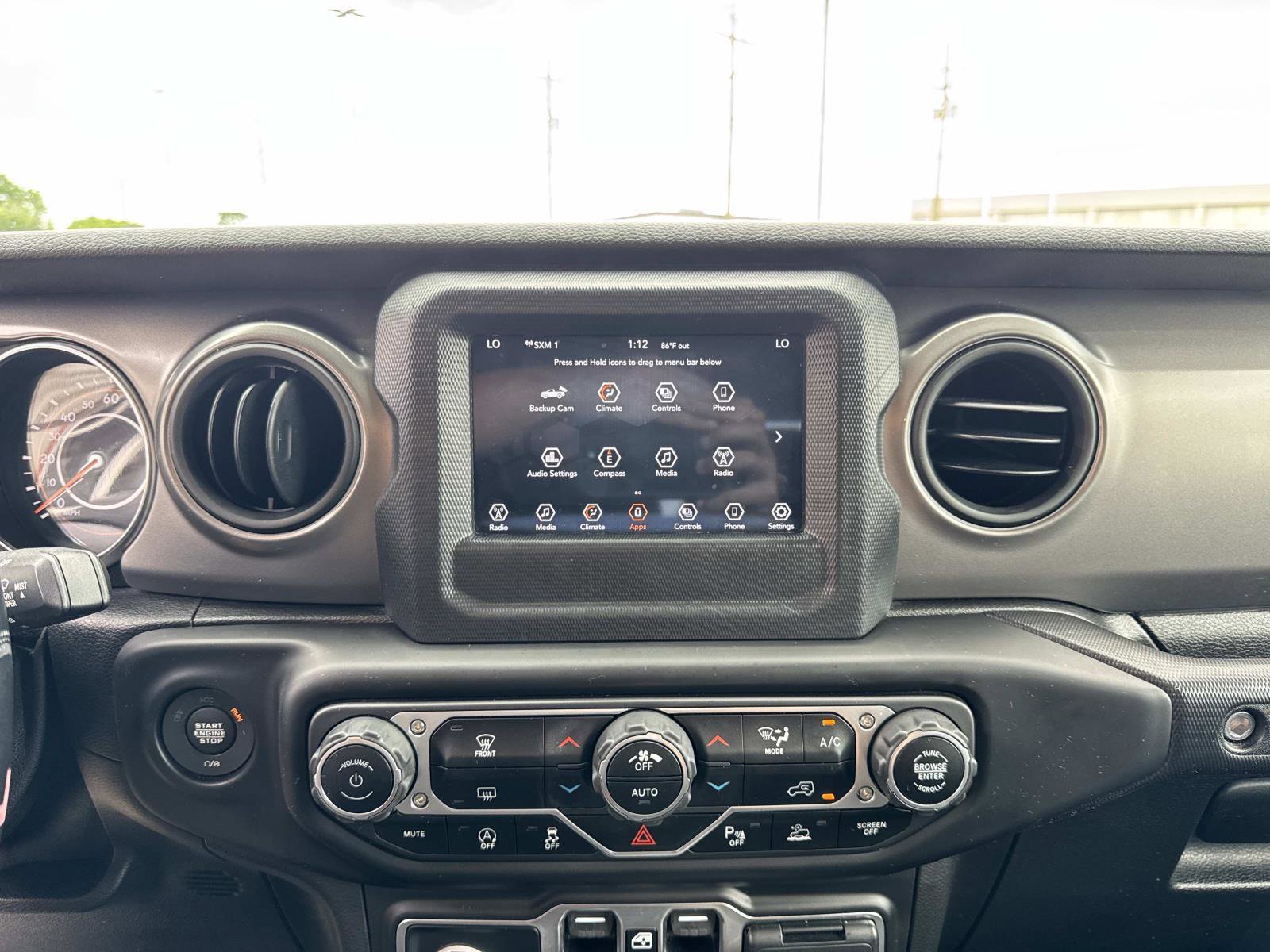 Used 2021 Jeep Gladiator Sport AWD/4WD image 24