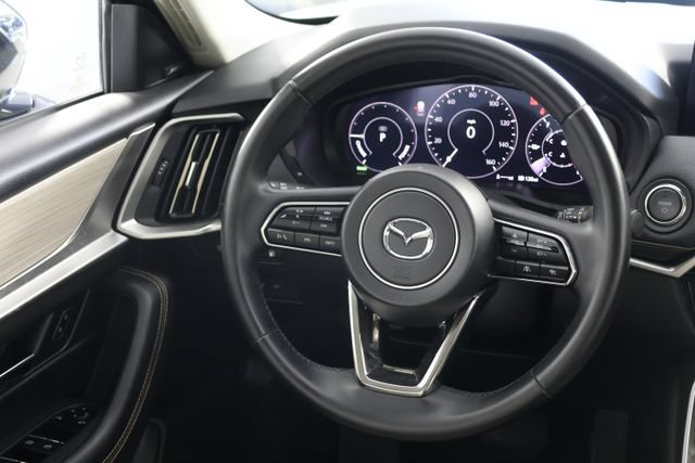 Used 2025 MAZDA CX-70 Plug-In Hybrid w/ Premium Pkg AWD/4WD image 10