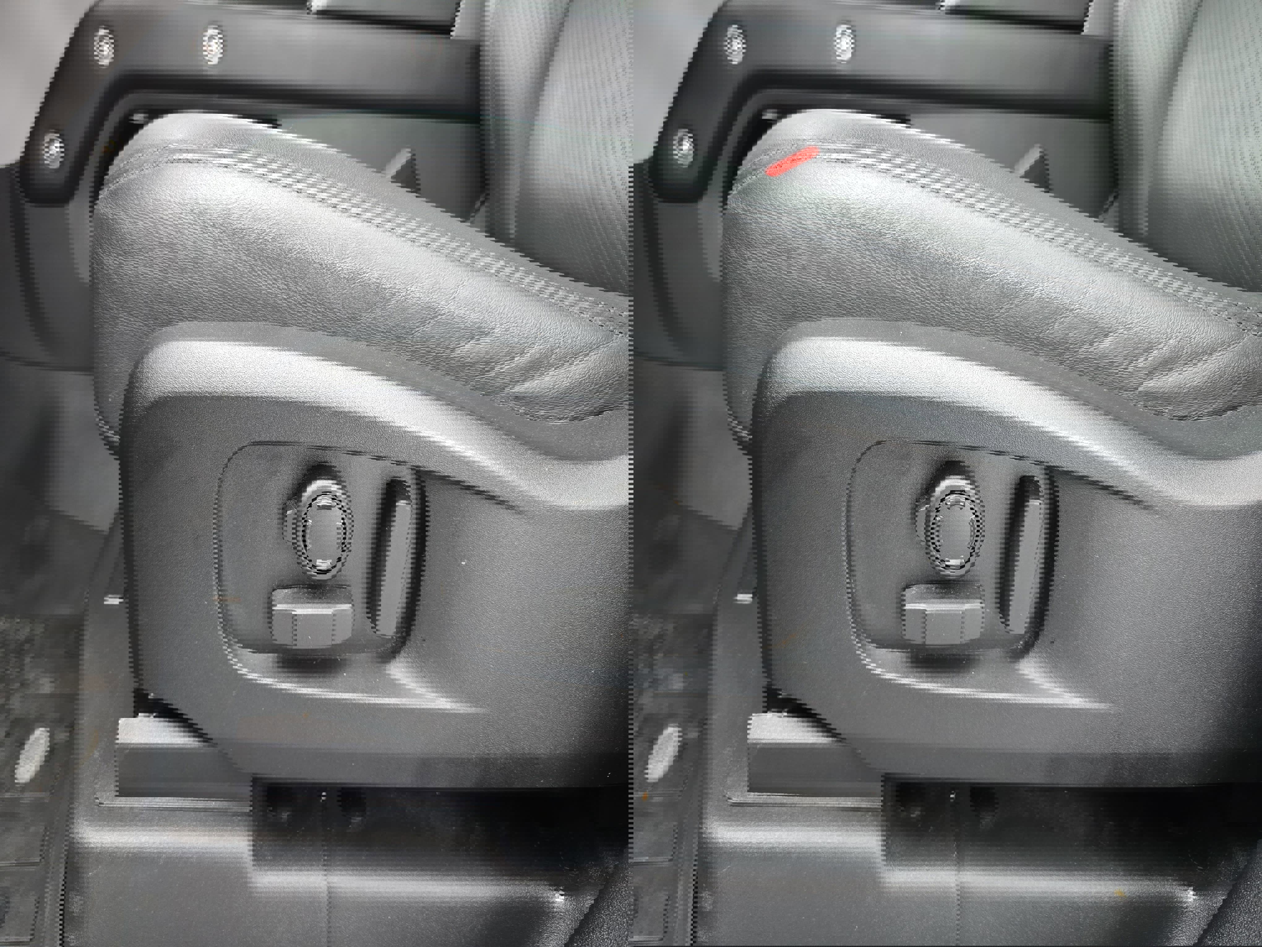 Certified 2024 Land Rover Defender 110 SE image 28