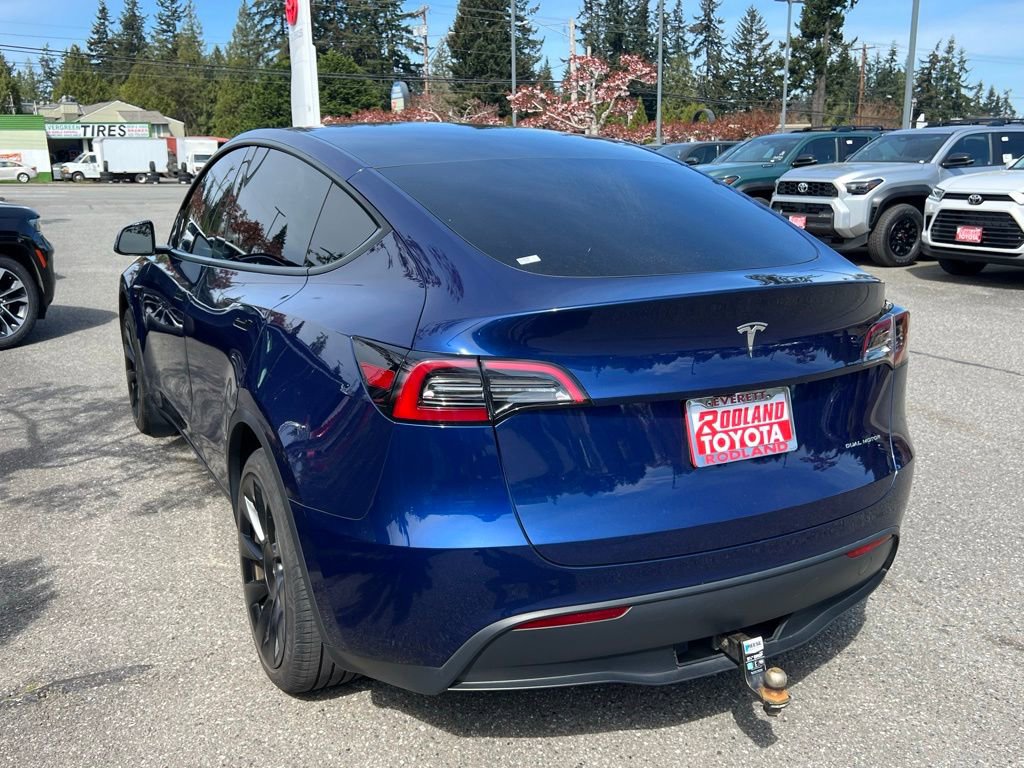 Used 2024 Tesla Model Y Long Range AWD/4WD image 9