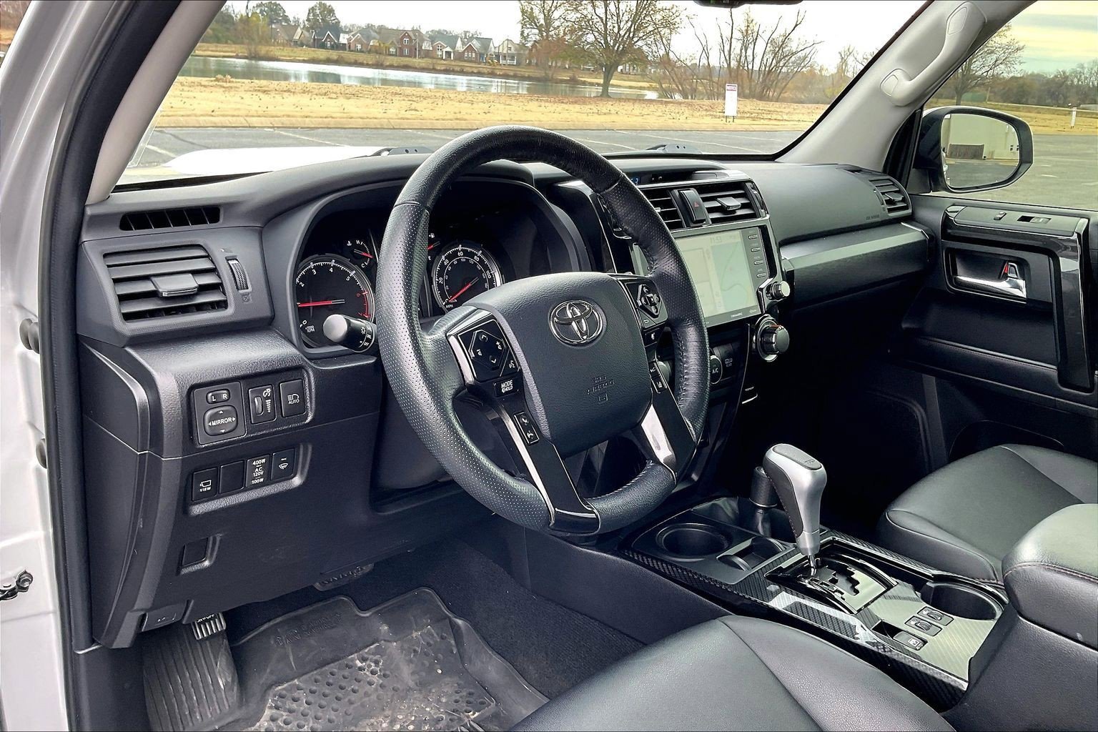 Used 2023 Toyota 4Runner TRD Off-Road Premium image 15