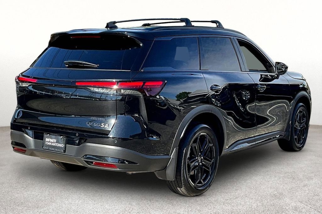 Certified 2026 INFINITI QX60 Sport AWD/4WD image 2