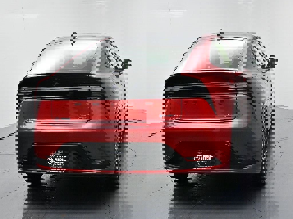 New 2026 Toyota Prius Plug-In Hybrid image 7