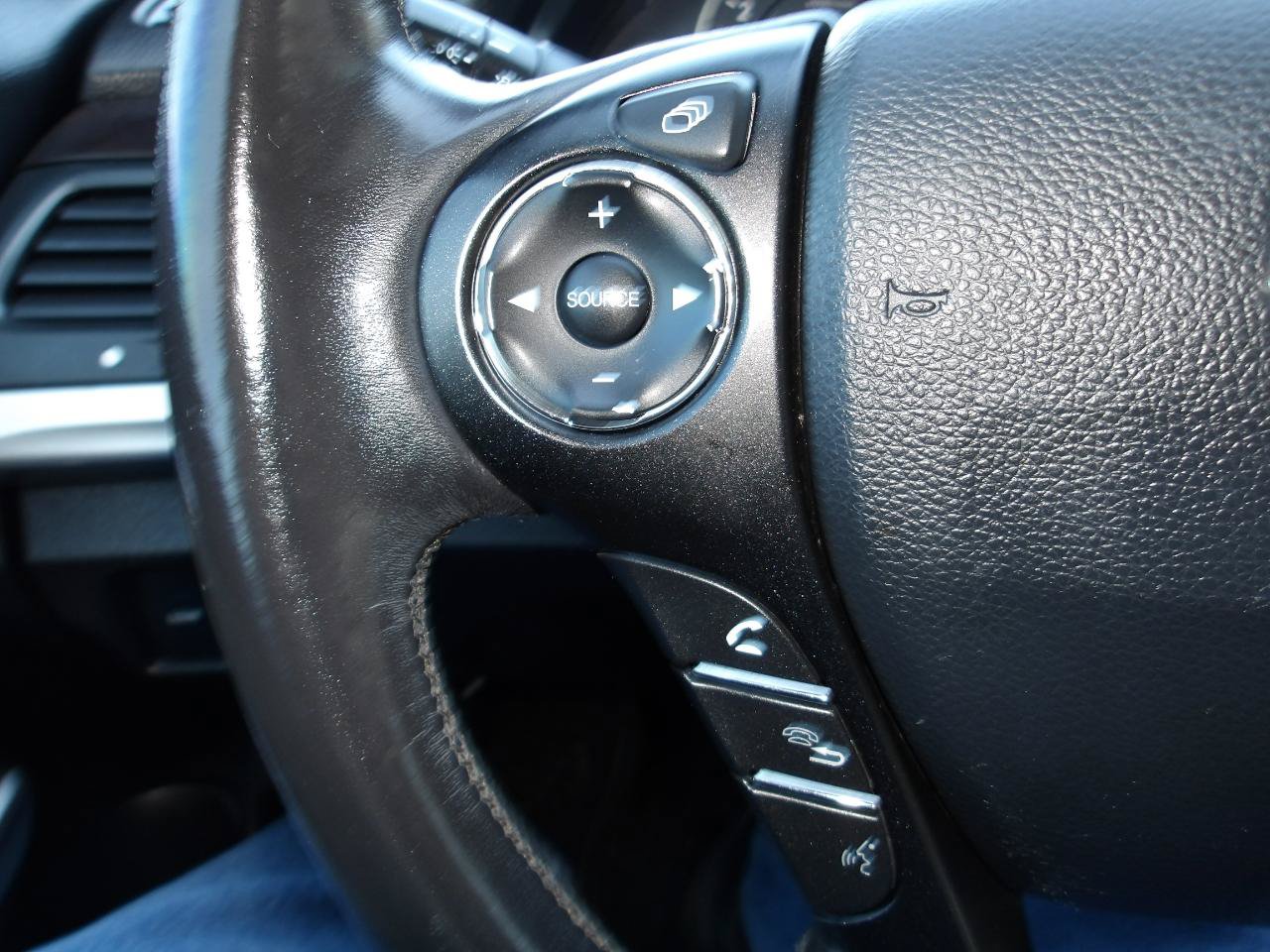 Used 2013 Honda Crosstour EX-L image 16