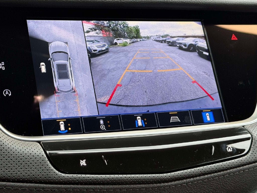 New 2026 Cadillac XT5 Premium Luxury w/ LPO, Floor Liner Package AWD/4WD image 19