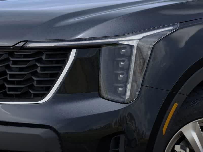 Certified 2026 Kia Sorento LX FWD image 10