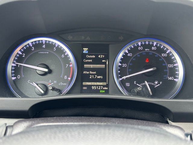 Used 2019 Toyota Highlander XLE image 23