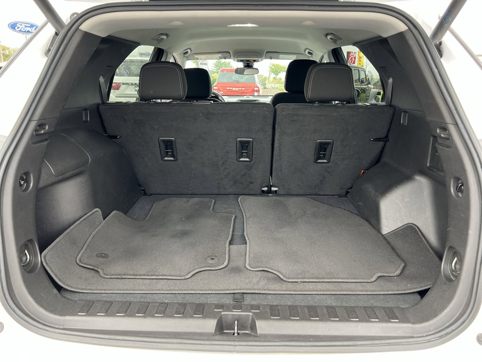 Used 2024 Chevrolet Equinox LT image 24