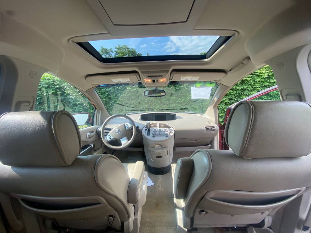 Used 2004 Nissan Quest SE w/ (SEA) Seat Pkg image 8