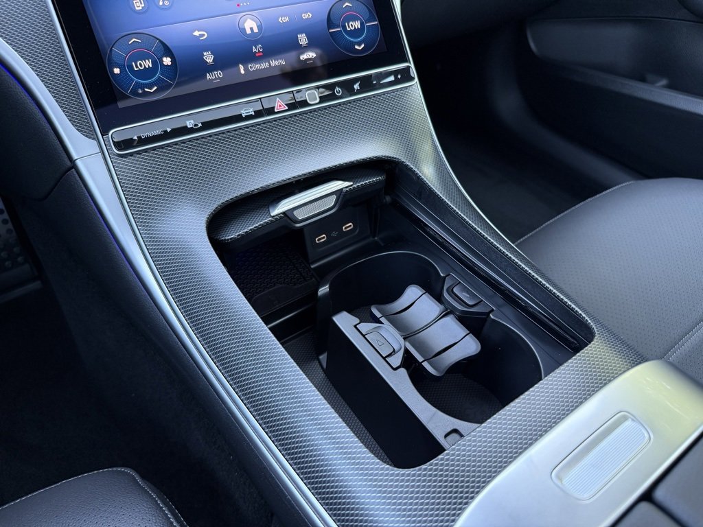New 2025 Mercedes-Benz C 300 Sedan image 17