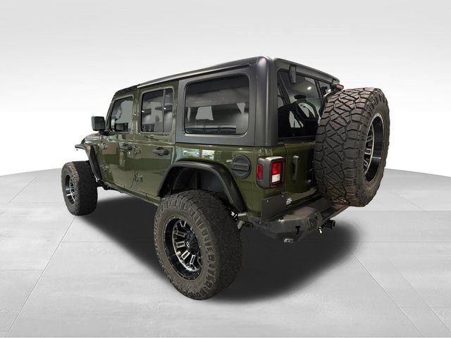 Used 2021 Jeep Wrangler Unlimited Rubicon w/ Cold Weather Group AWD/4WD image 7