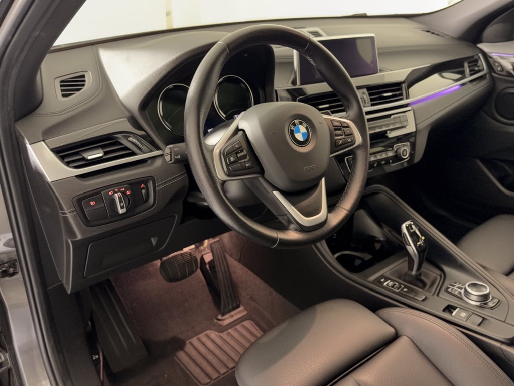 Used 2021 BMW X2 sDrive28i w/ Convenience Package FWD image 4