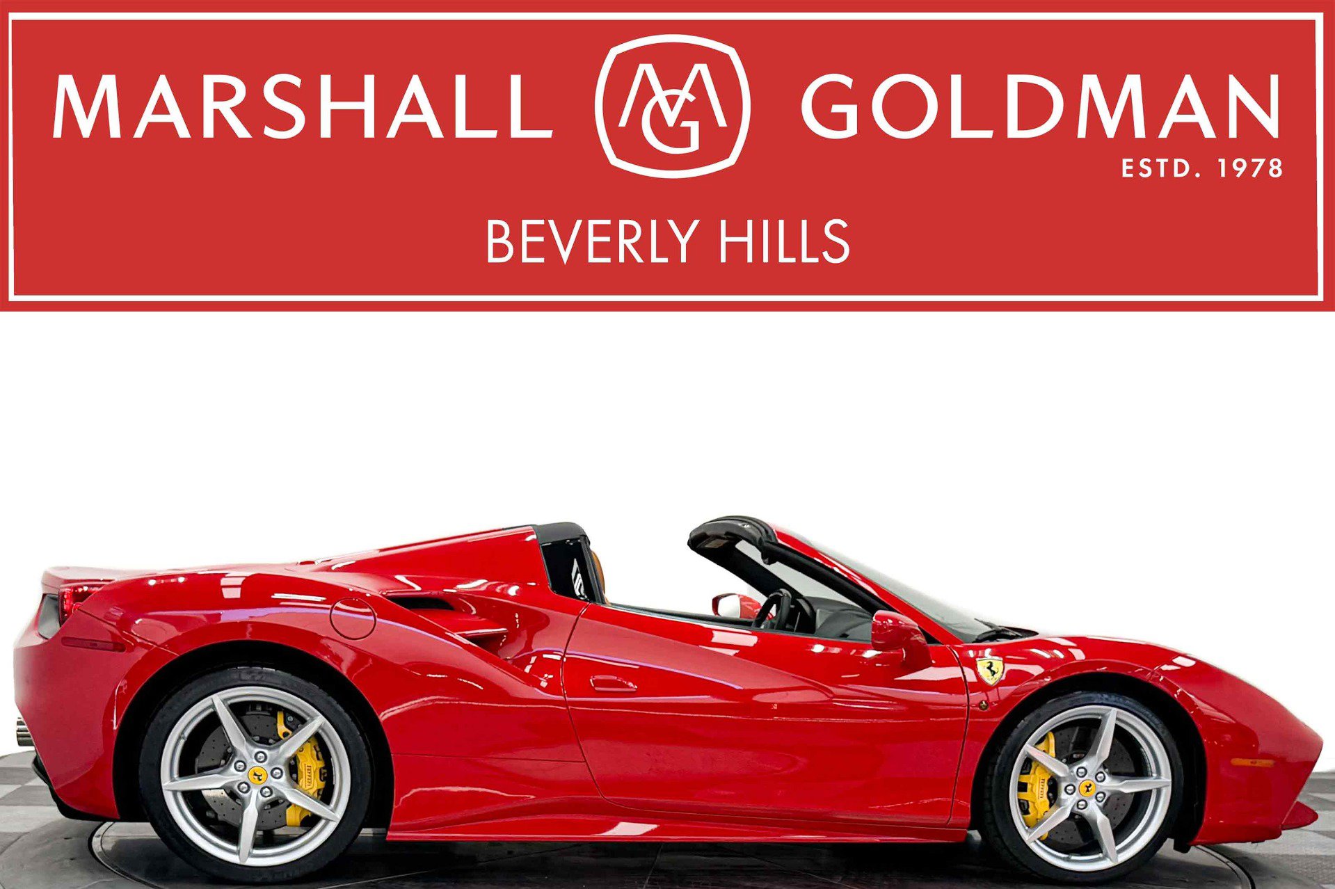 Used 2018 Ferrari 488 Spider RWD video 1