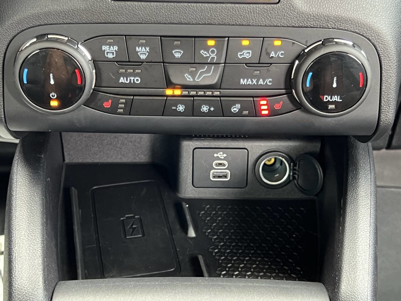 Used 2024 Ford Bronco Sport Badlands w/ Premium Package image 30