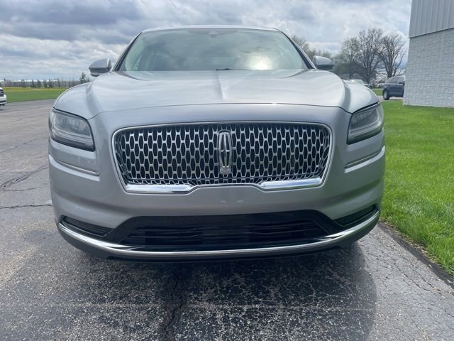 Used 2023 Lincoln Nautilus Reserve AWD/4WD image 6