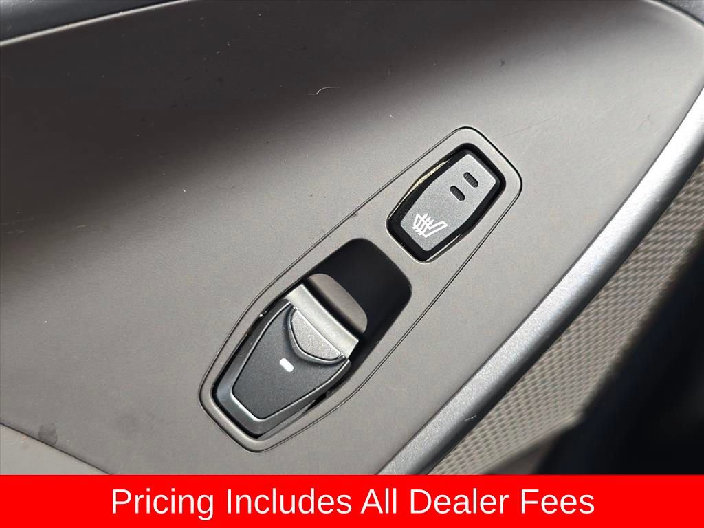 Used 2015 Hyundai Santa Fe Limited w/ Option Group 04 FWD image 14
