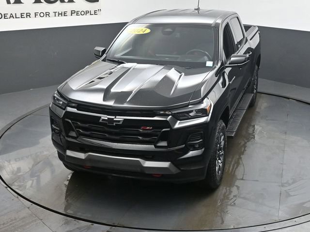 Used 2024 Chevrolet Colorado Z71 w/ Z71 Convenience Package 2 image 45