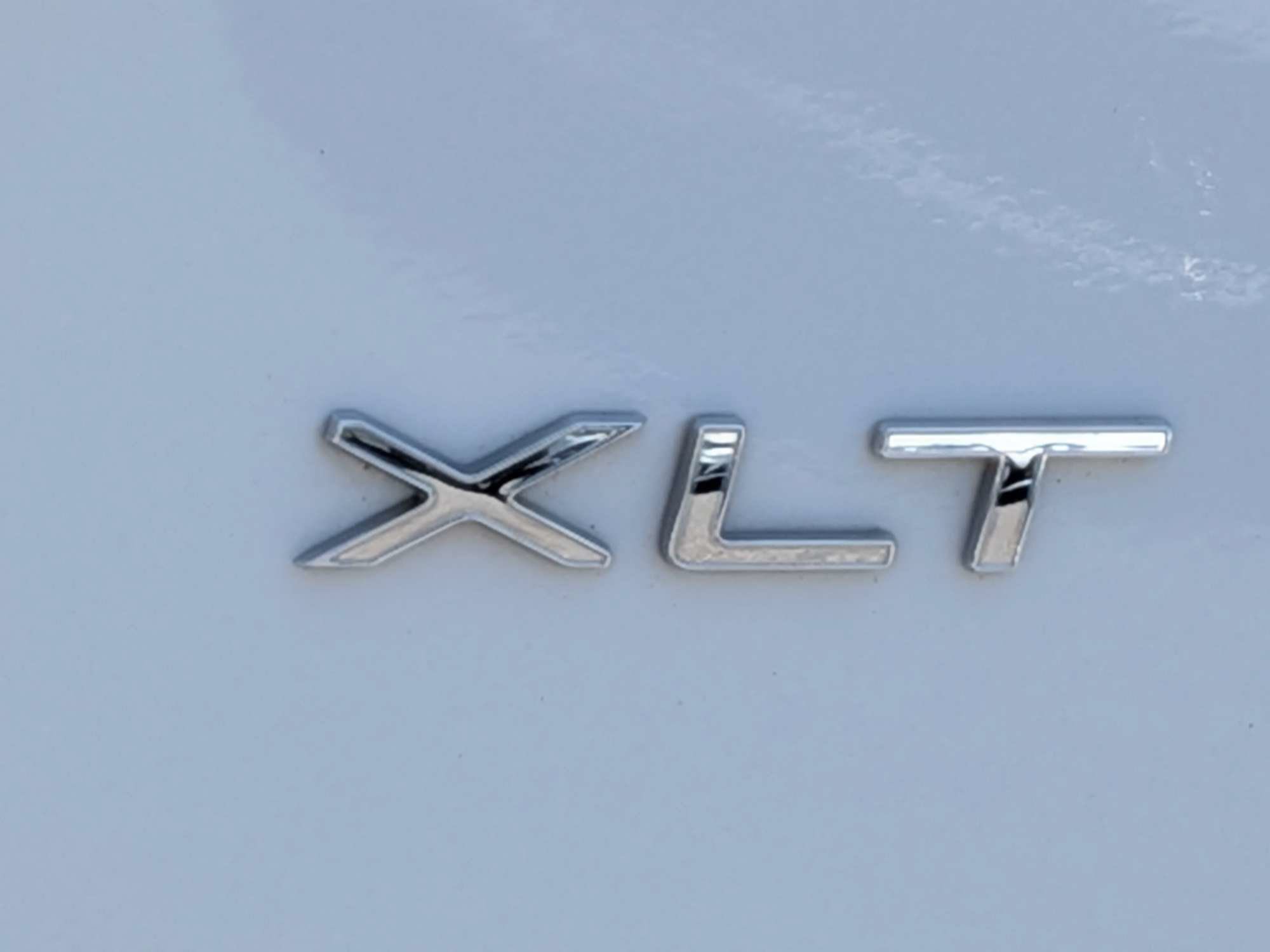 Used 2023 Ford Transit 350 XLT RWD image 13