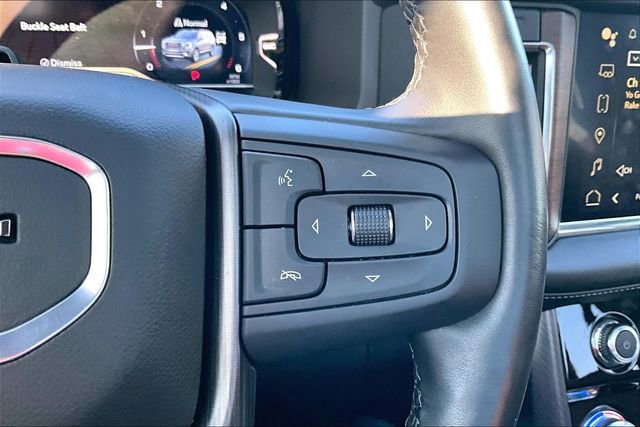 Used 2024 GMC Yukon XL Denali Ultimate image 11