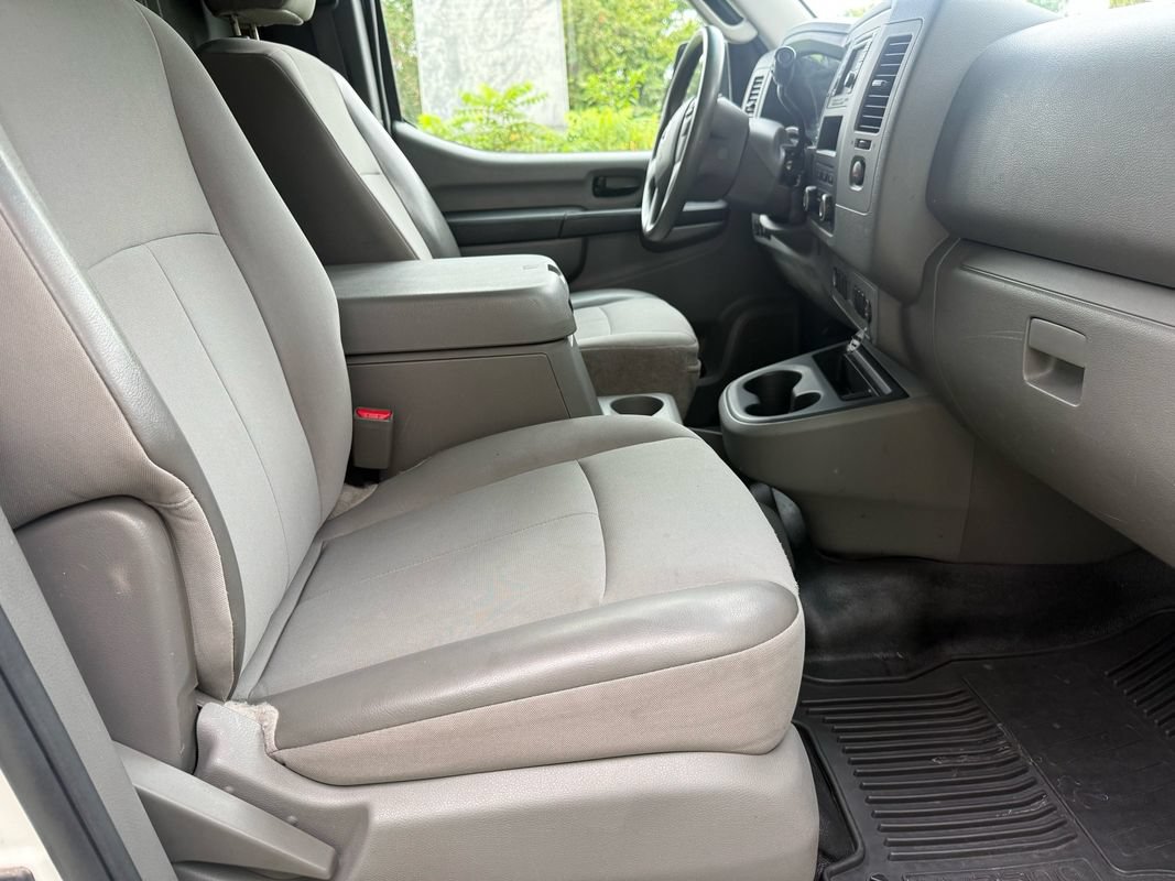 Used 2012 Nissan NV 2500 SV w/ Technology Pkg RWD image 38