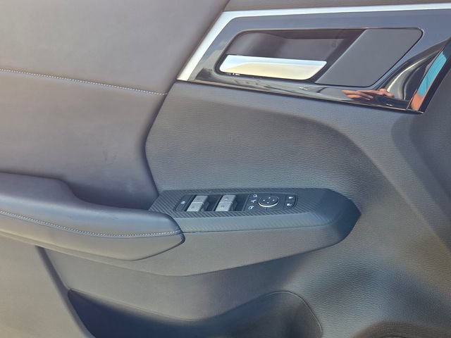 Used 2023 Mitsubishi Outlander SE FWD image 32