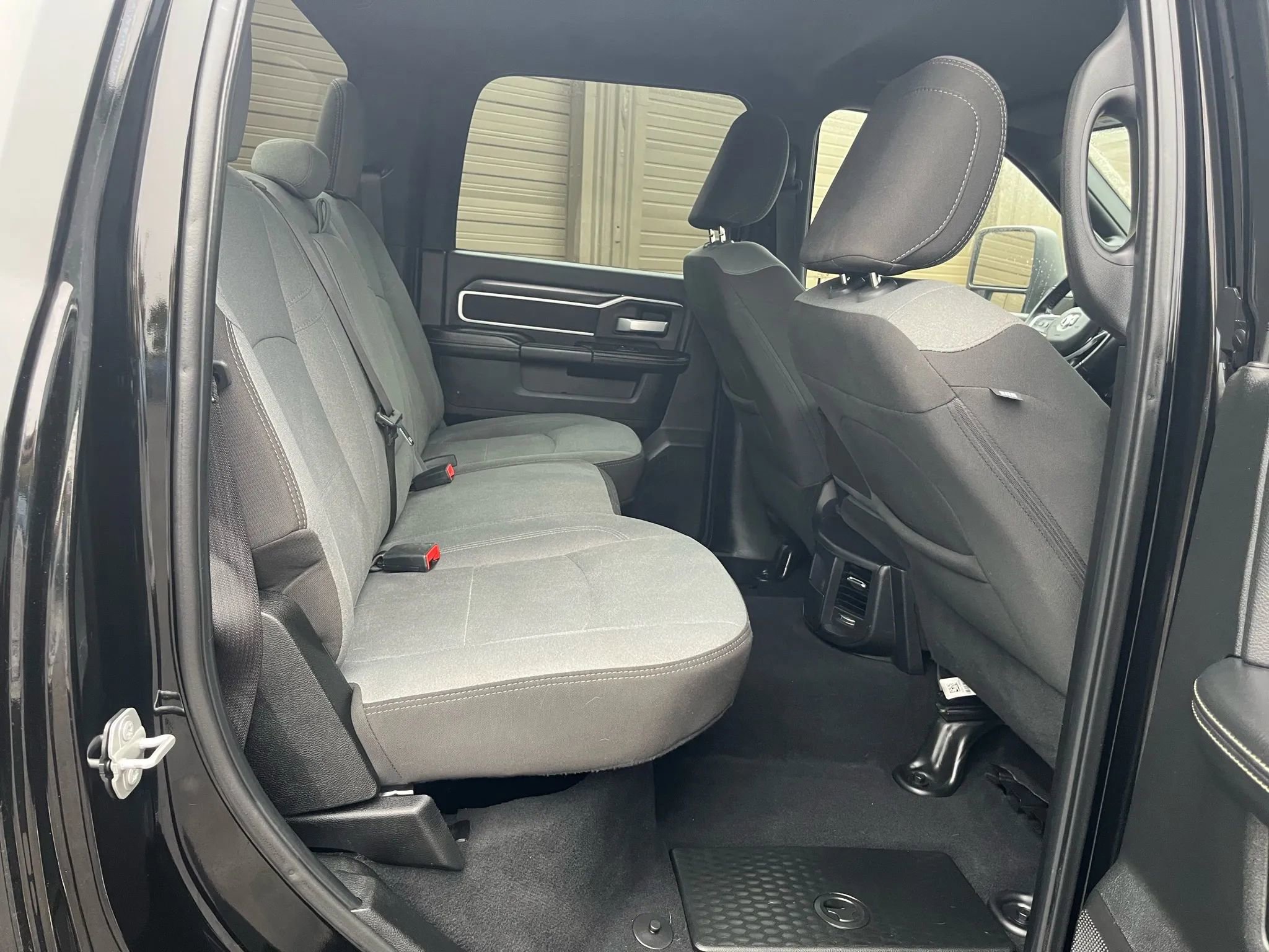 Used 2024 RAM 2500 Big Horn image 20