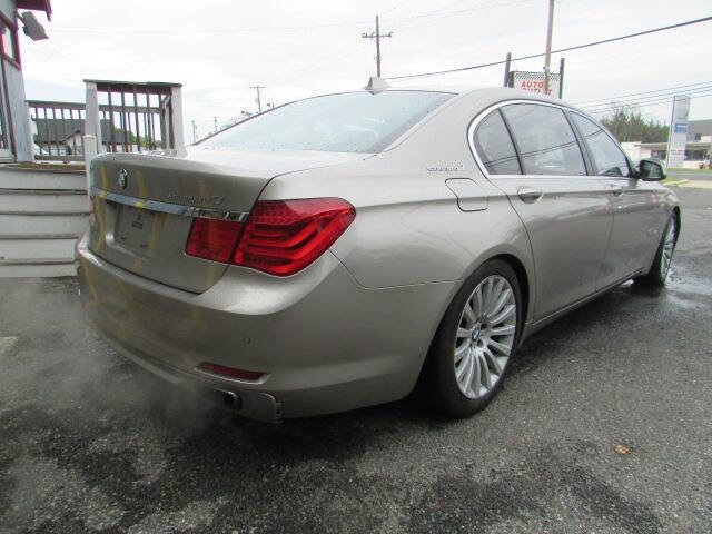 Used 2012 BMW ActiveHybrid 7 Li RWD image 7