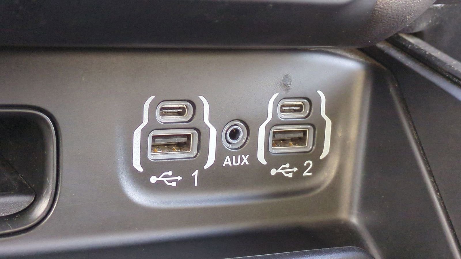 Used 2022 RAM 1500 Rebel w/ G/T Package image 36