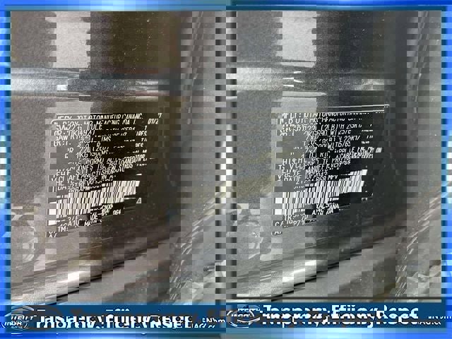 Used 2021 Toyota RAV4 XLE w/ Convenience Package image 19