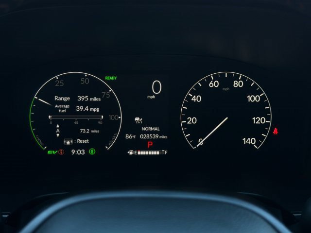 Used 2025 Honda CR-V Sport image 26