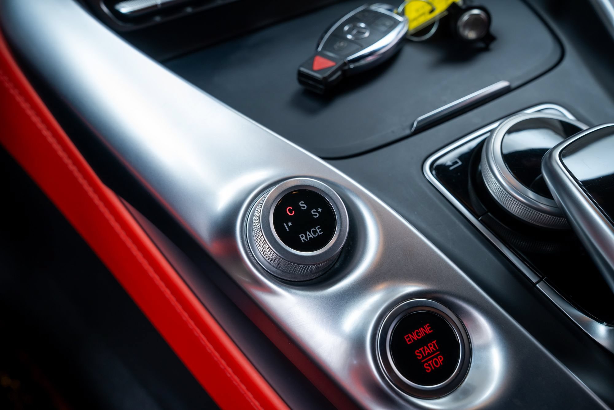 Used 2017 Mercedes-Benz AMG GT S w/ Exclusive Interior Package image 19