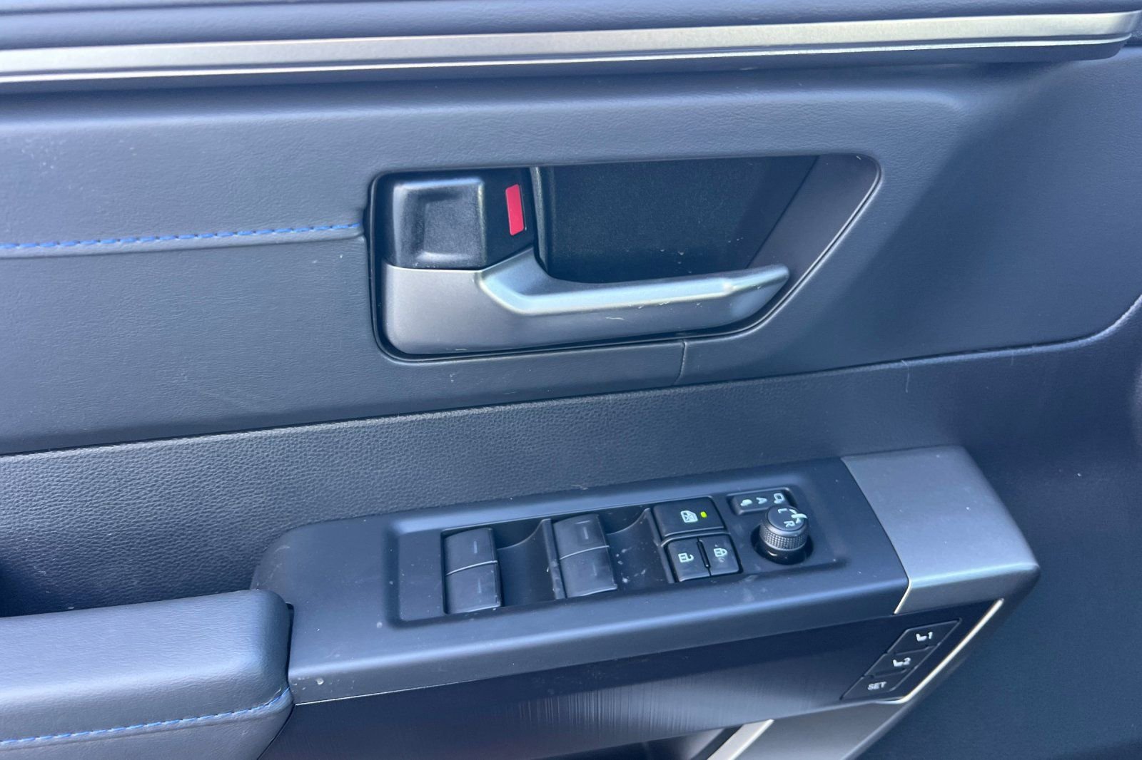 New 2026 Toyota Tundra Platinum image 8