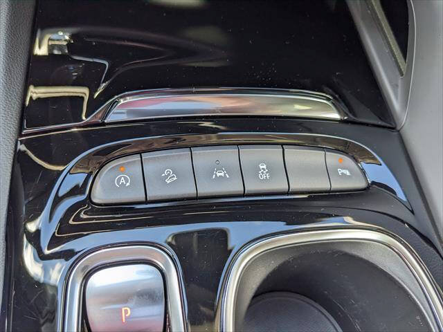 Used 2023 Buick Envision Essence w/ Sport Touring Package AWD/4WD image 25