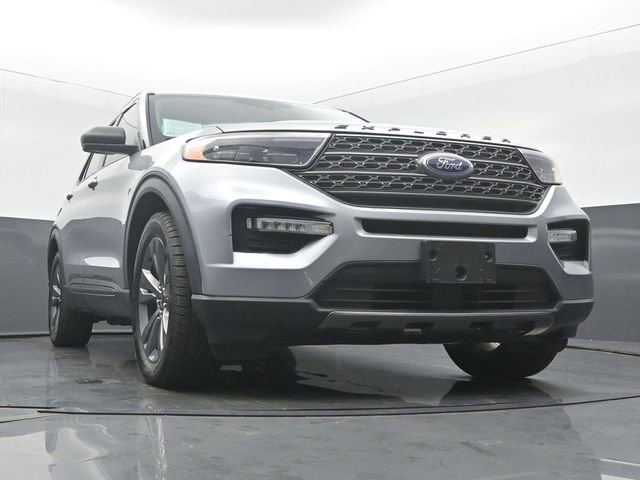 Used 2021 Ford Explorer XLT w/ Equipment Group 202A RWD image 55