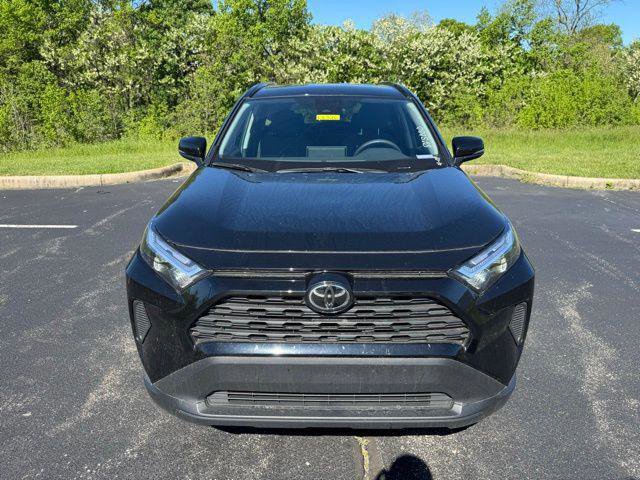 Certified 2025 Toyota RAV4 XLE AWD/4WD image 8