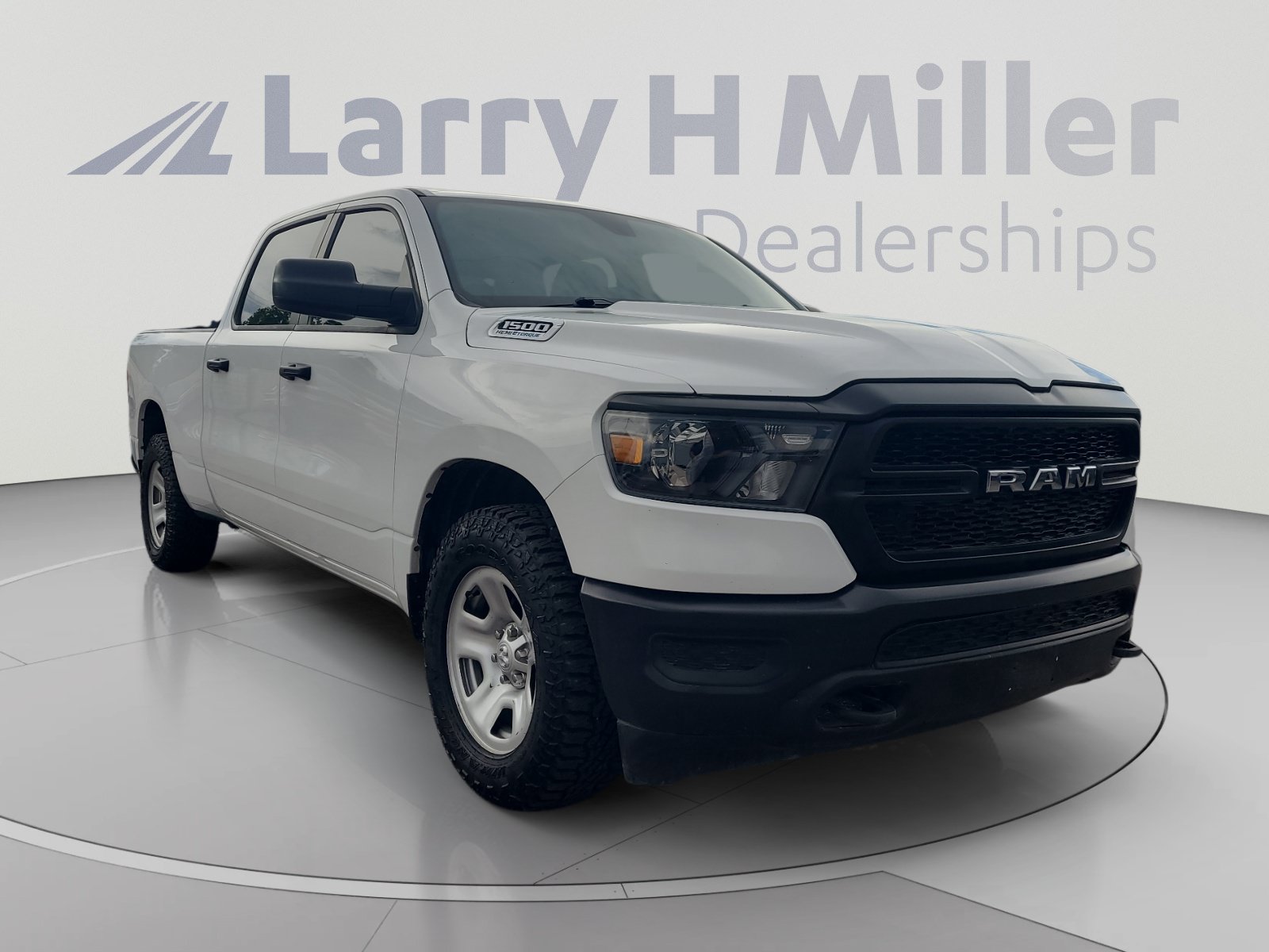 Used 2024 RAM 1500 Tradesman AWD/4WD image 7